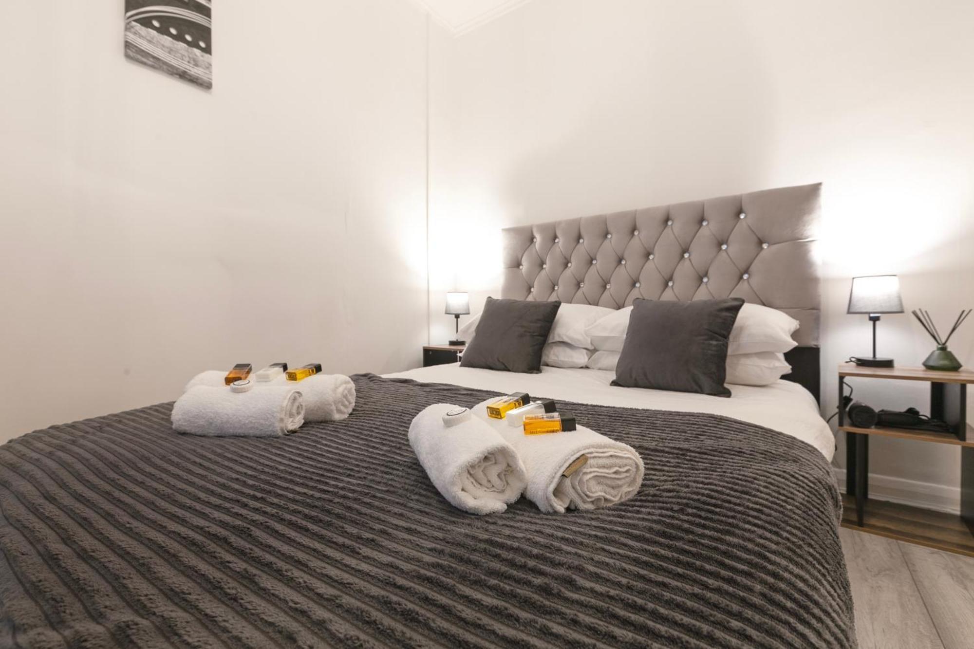 Апартаменты Beautiful One Bedroom Flat In Scott Ellis Gardens Лондон